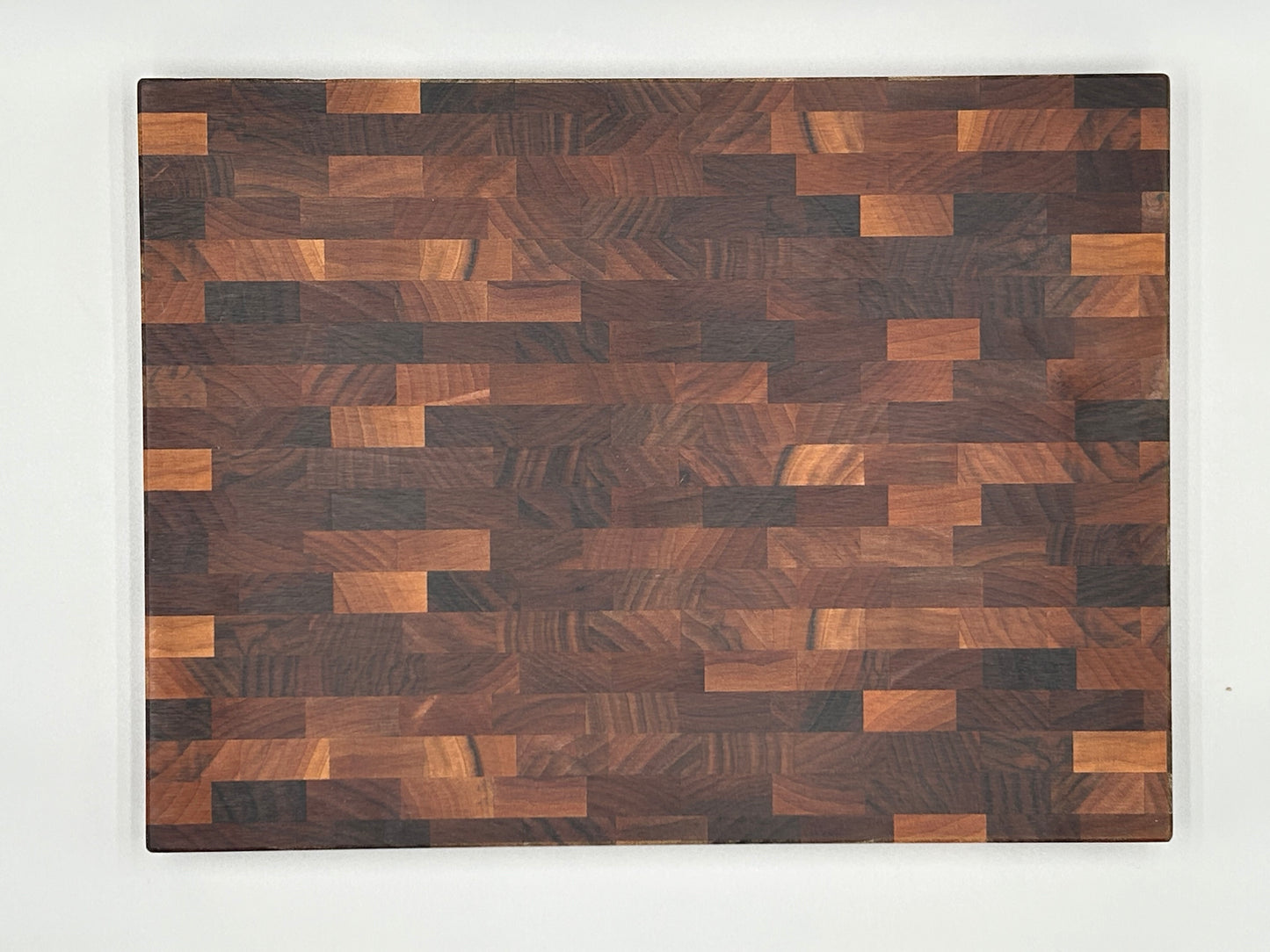 Schneidebrett Nussbaum Hirnholz  40x30x3,5 cm