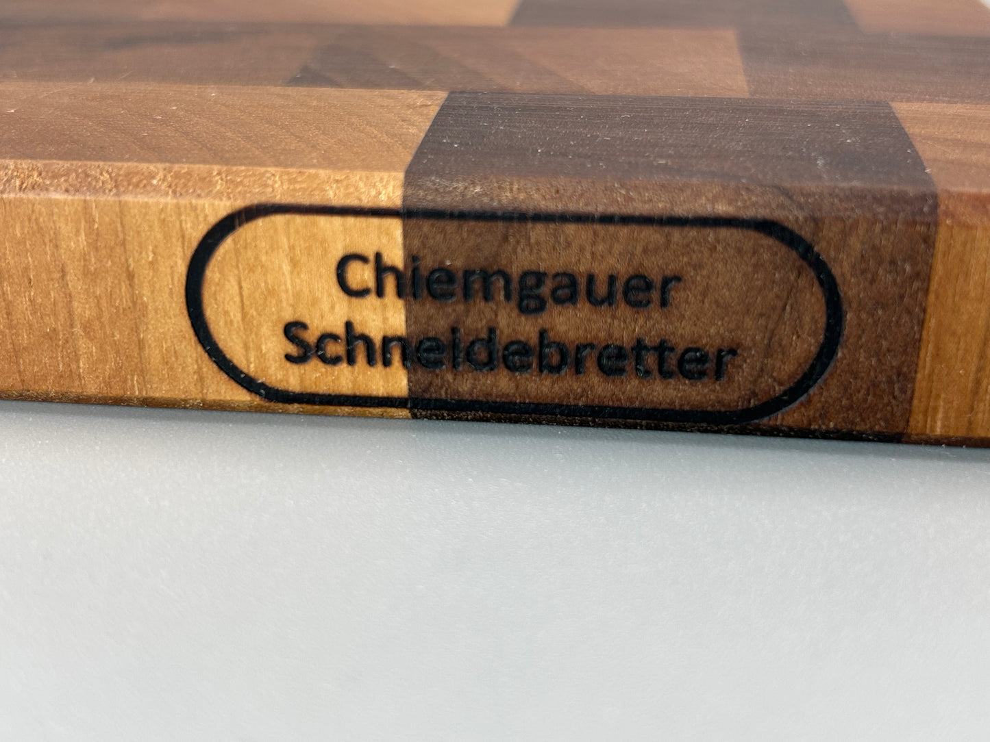 Schneidebrett Nussbaum Hirnholz 30x20x2 cm