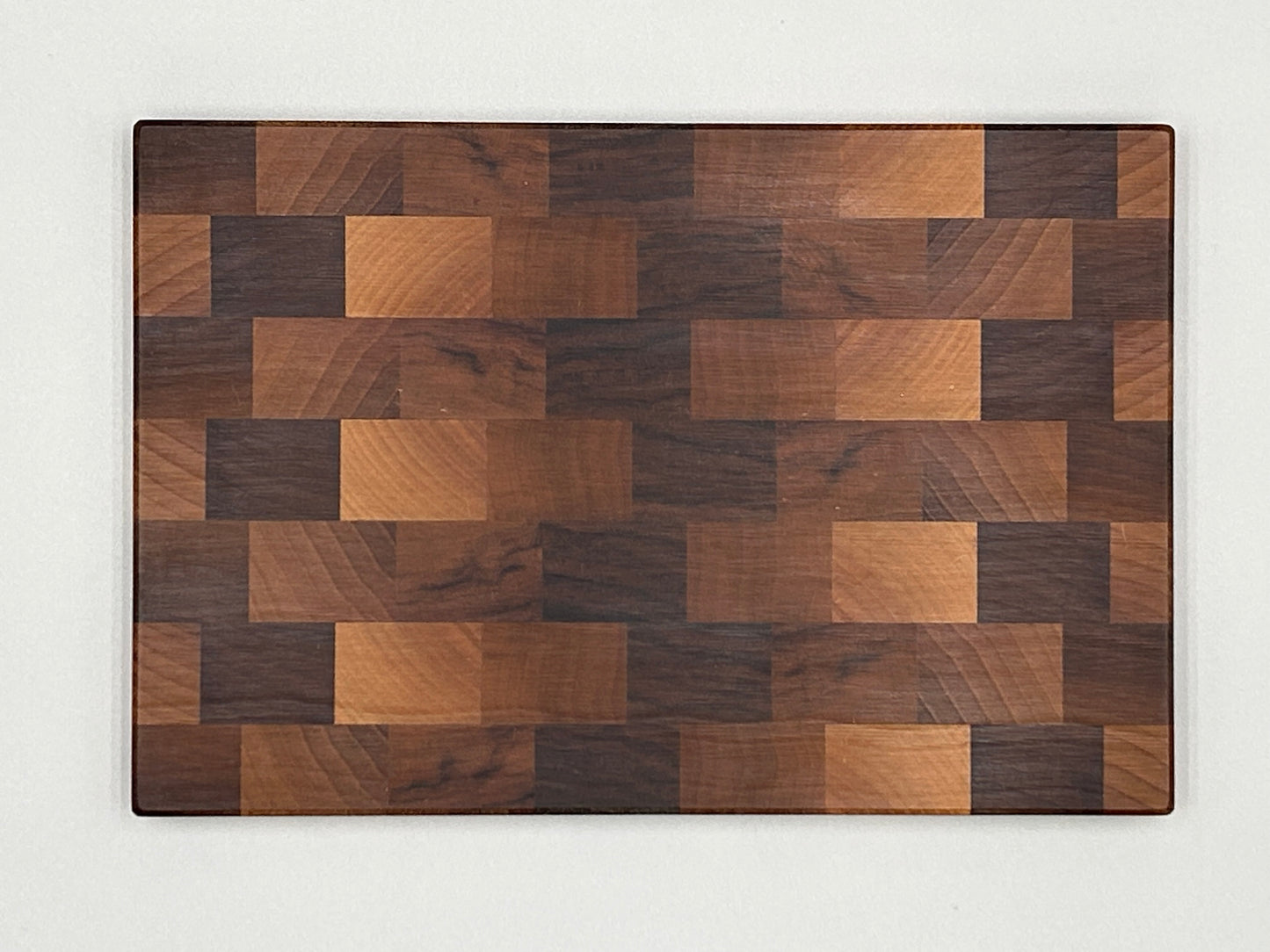 Schneidebrett Nussbaum Hirnholz 30x20x2 cm