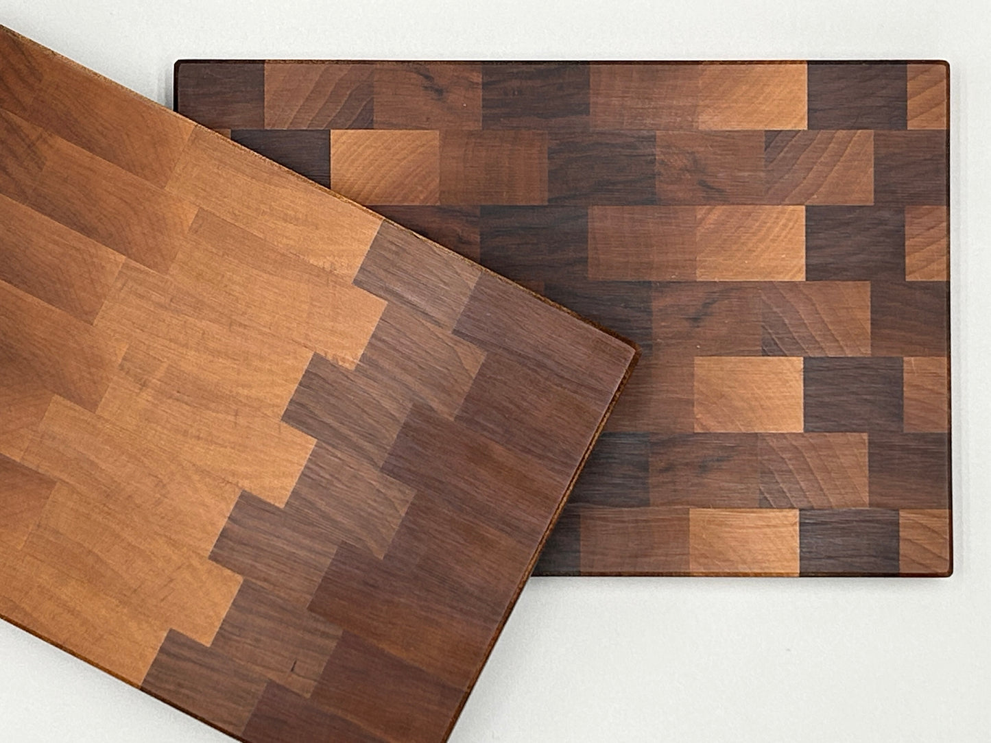 Schneidebrett Nussbaum Hirnholz 30x20x2 cm