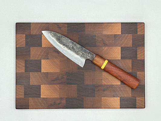 Schneidebrett Nussbaum Hirnholz 30x20x2 cm