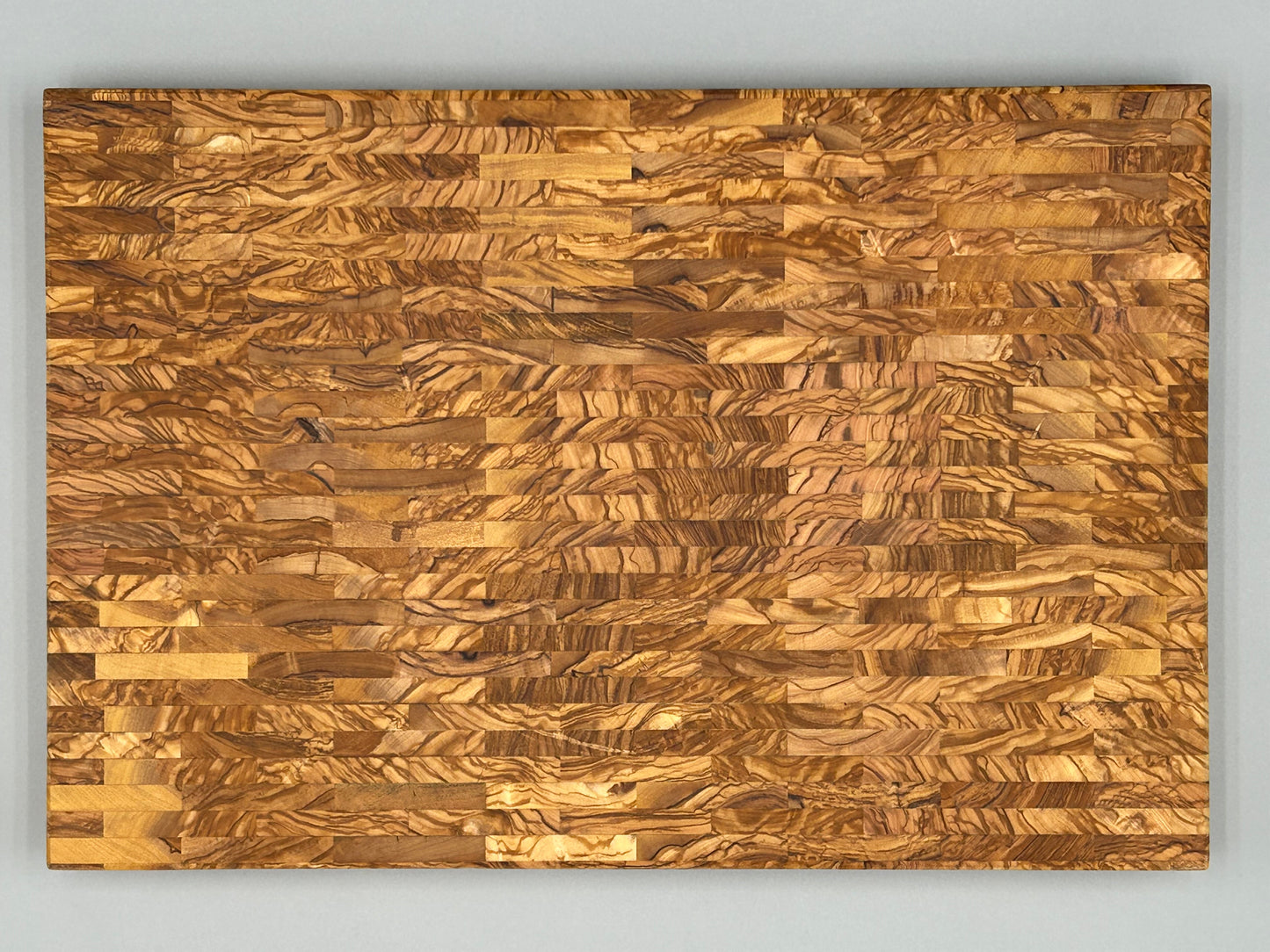 Schneidebrett Olive Hirnholz 46x31x4 cm